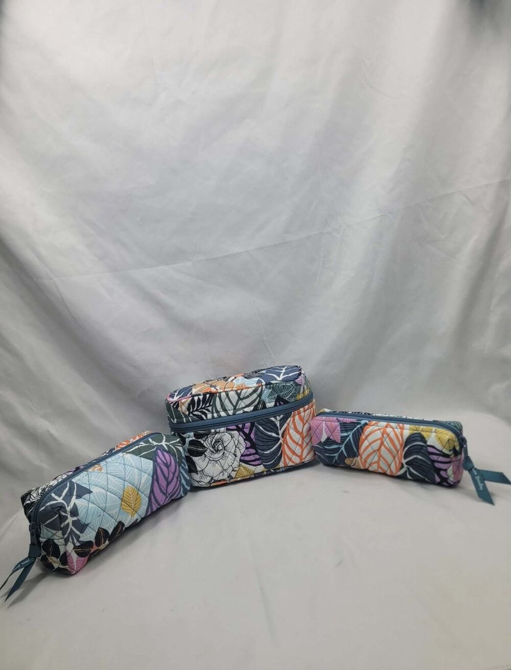 Vera Bradley 3 Piece Cosmetic Bag Set Palm Floral NWT Organizer